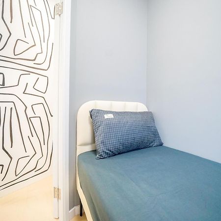 Student Accommodation - 292 Hennessy Road 香港 外观 照片