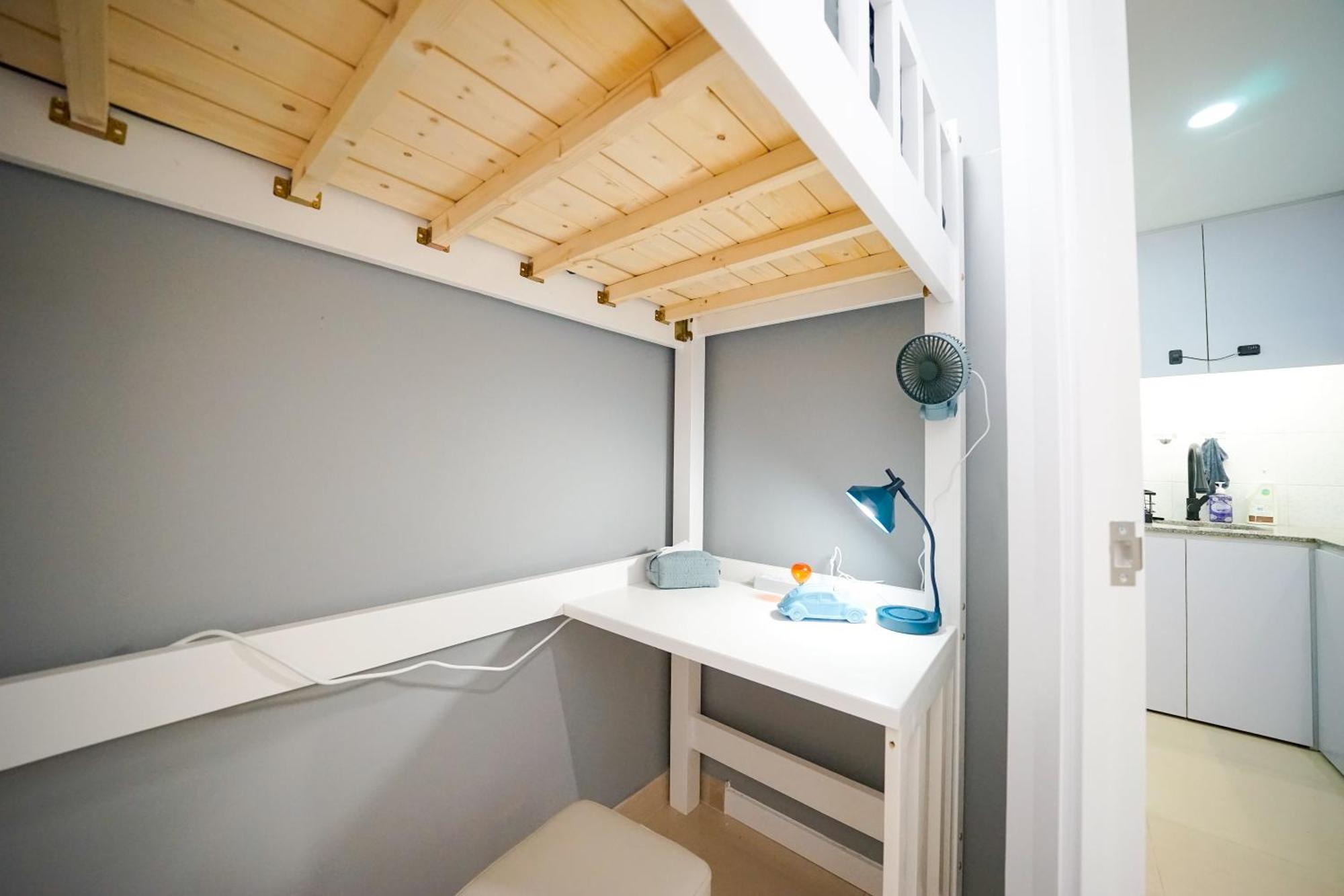 Student Accommodation - 292 Hennessy Road 香港 外观 照片