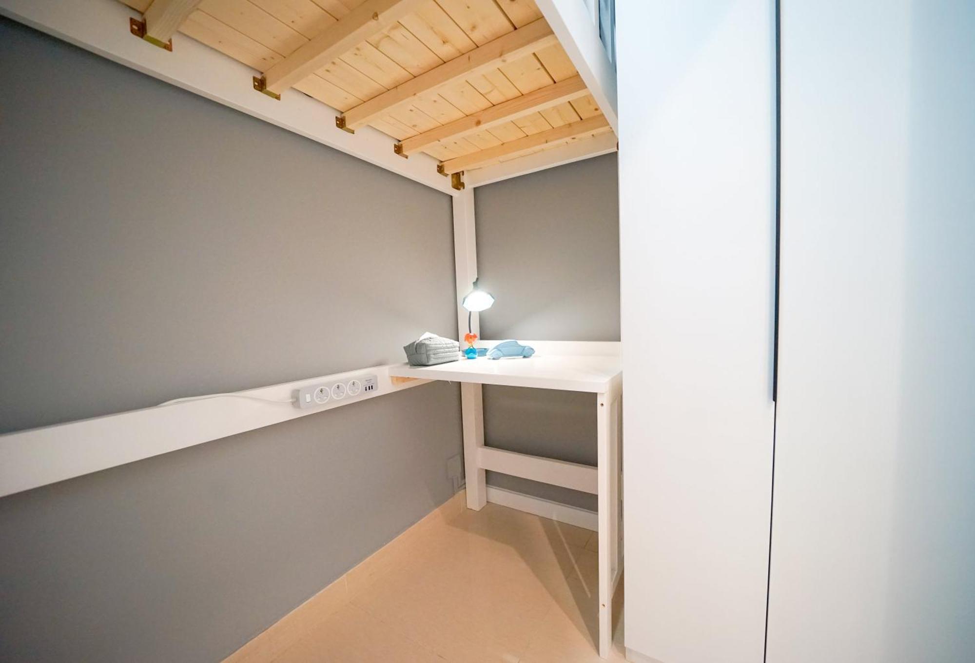 Student Accommodation - 292 Hennessy Road 香港 外观 照片