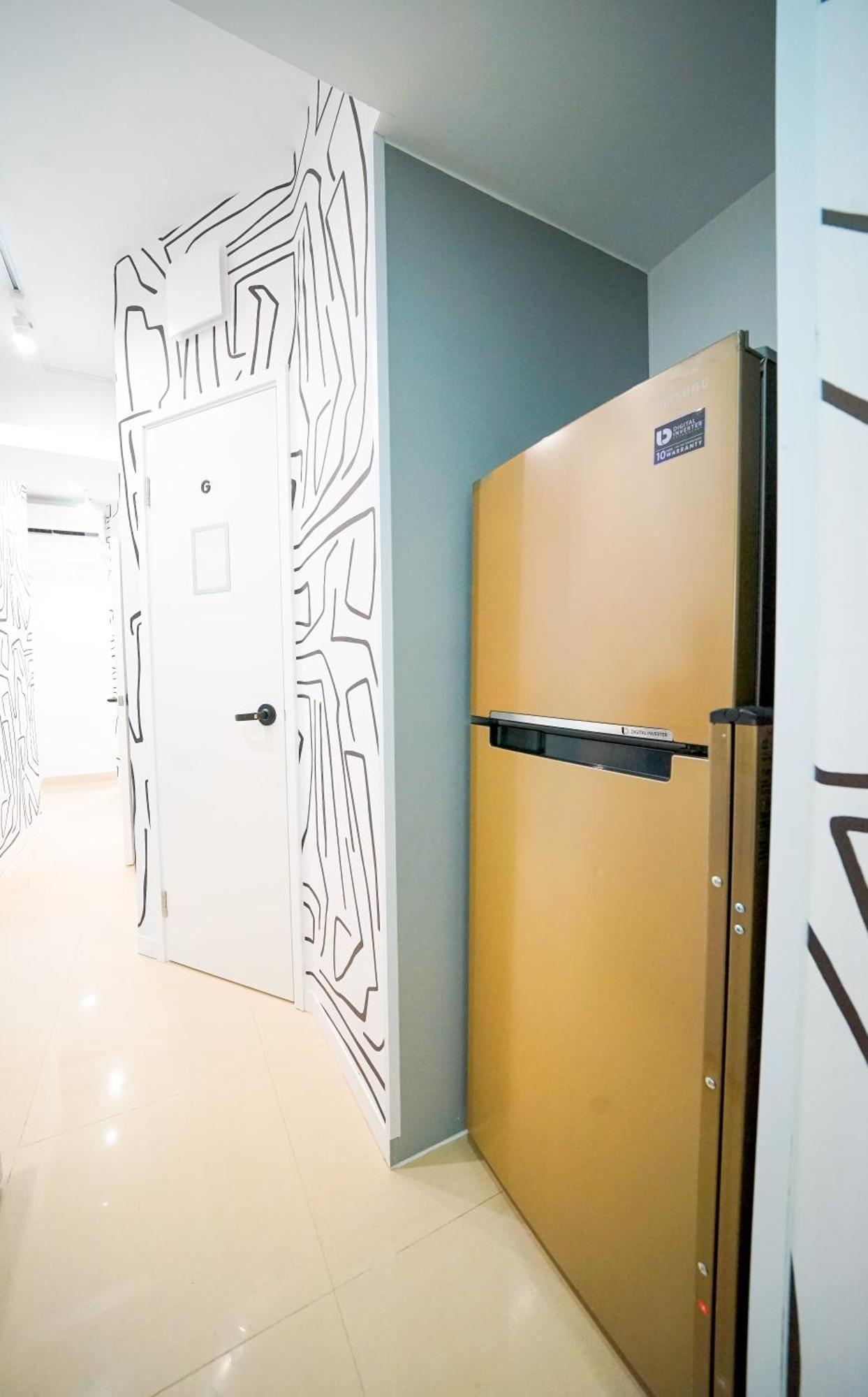 Student Accommodation - 292 Hennessy Road 香港 外观 照片
